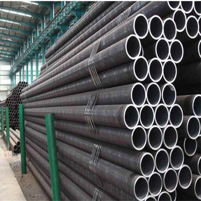 لوله های فولادی بدون درز 15CrMoG BS 219 میلی متر OD با ضخامت 18 میلی متر لوله های بدون درز داغ