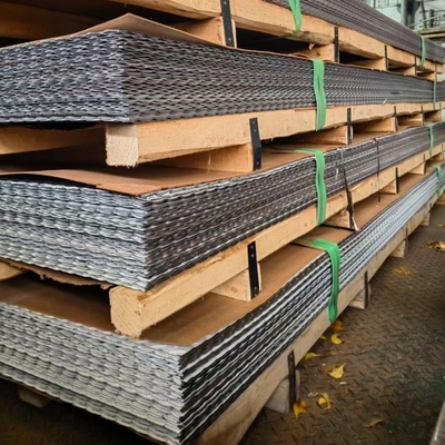 ASTM 316 ورق های فولاد ضد لغزش ضد لغزش 1400 * 6000mm اندازه 0.65mm 0.75mm ضخامت 2B ساختمان توالت