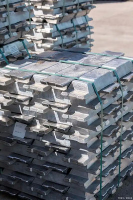 قابلیت جوش عالی A7 آلومینیوم Ingot راه حل نهایی برای تولید آلومینیوم